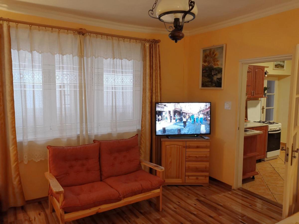 Viktor Vendeghaz Apartment Tokaj Exterior foto
