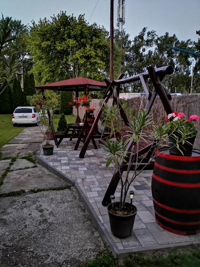 Viktor Vendeghaz Apartment Tokaj Exterior foto